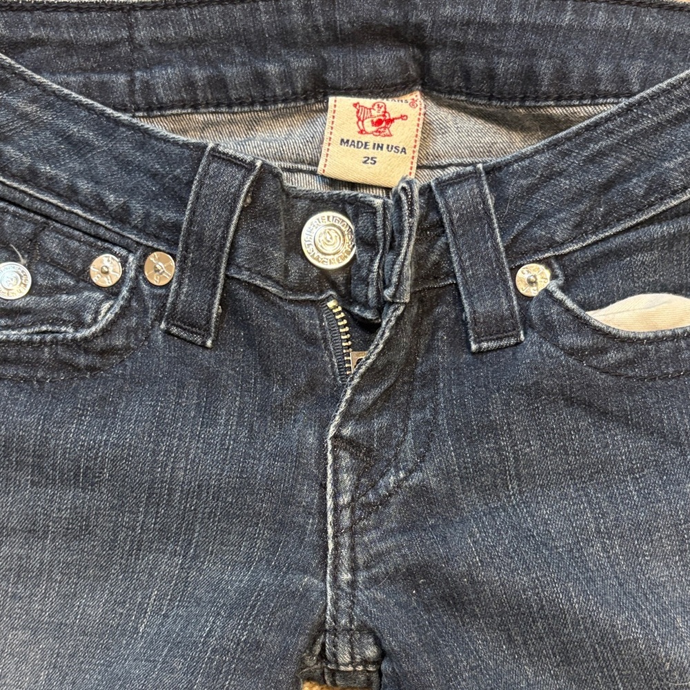 True Religion Women's Denim Jeans with Embroidered Pockets - Picture 4 of 4